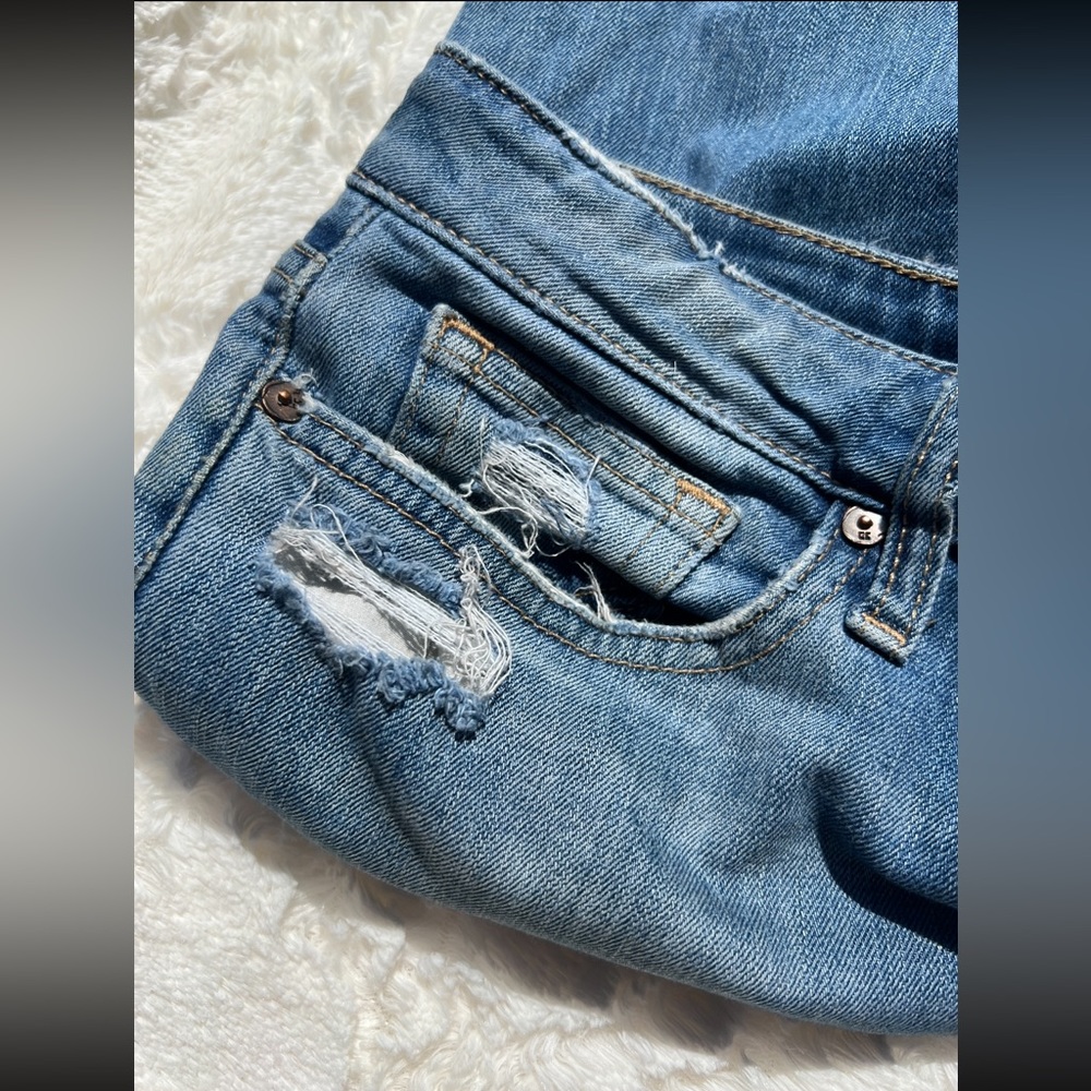 Joe’ Jeans - Picture 10 of 16
